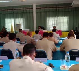 ประชุมสภาองค์การบริหารส่วนตำบลกำแมด ครั้งแรก