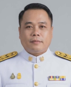 นายสุเมธ  จันลาชัย