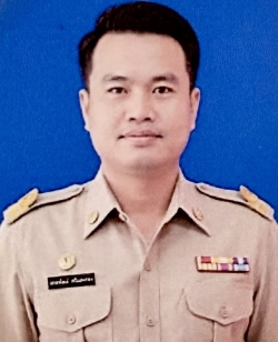 นายธนวัฒน์  โพธิ์พระทอง