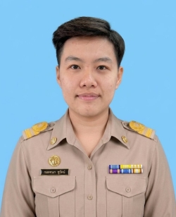 นางสาวกมลชนก  ชูรัตน์